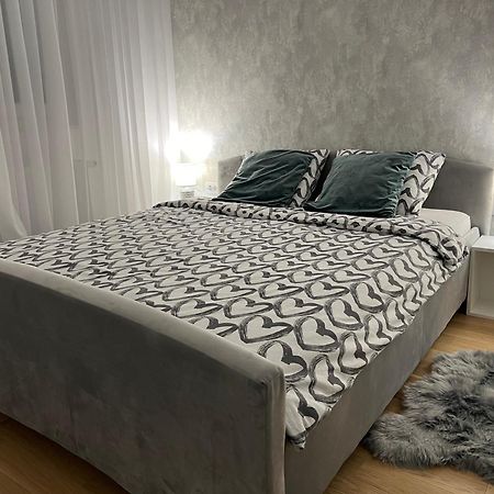 Apartman Ema Баня-Лука Экстерьер фото